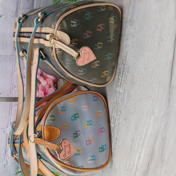 Dooney & Bourke Vintage Barrel Bags - Picture 3 of 11